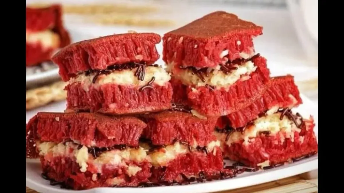 Martabak Manis, Jajanan Legendaris Indonesia yang Manis Legit