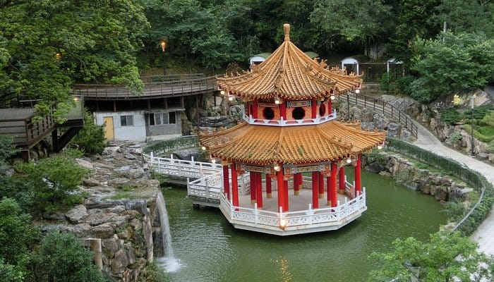 Gunung Maokong, Pesona Alam dan Budaya Teh di Ketinggian Taipei