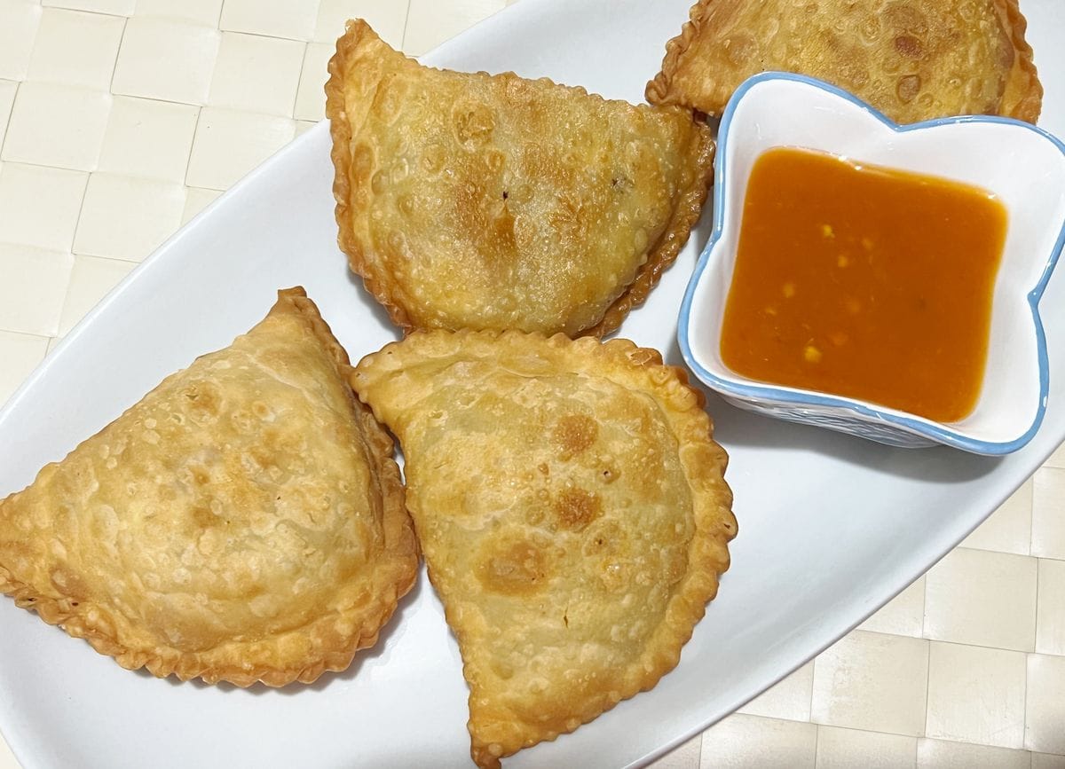 Jalangkote, Gorengan Pastel Khas Makassar yang Gurih dan Menggugah Selera